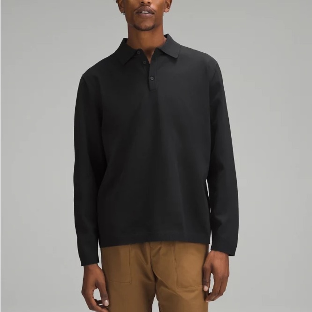 Lightweight knit long sleeve polo in black